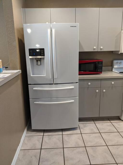 Snowbirds Escape / Vacation Gateway #A Apartment Englewood Exterior photo